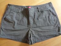 Esprit Damen-Shorts khaki Gr. 42 Thüringen - Ellrich Vorschau