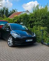 Tesla Model Y Long Range Dual Motor AWD Long Range 8fach schwarz Dortmund - Brackel Vorschau