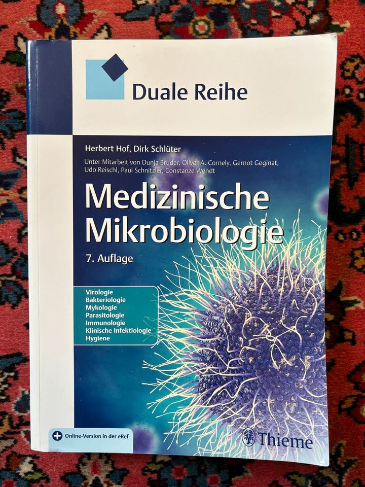 Mikrobiologie. Duale Reihe. 7. Auflage in Mannheim
