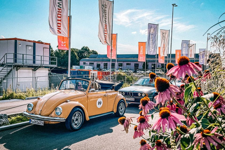 VW Käfer Cabrio 1500 | Oldtimer mieten München | Hochzeitsauto in München