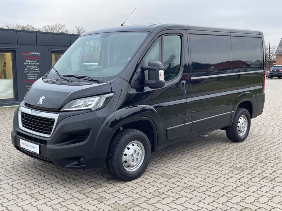 Peugeot Boxer Kasten 330 L1H1 Premium BlueHDi 120 1HD in Martfeld