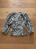 Bluse Damen von Pigalle Only, schwarz weiß, Gr. S Baden-Württemberg - Kirchardt Vorschau