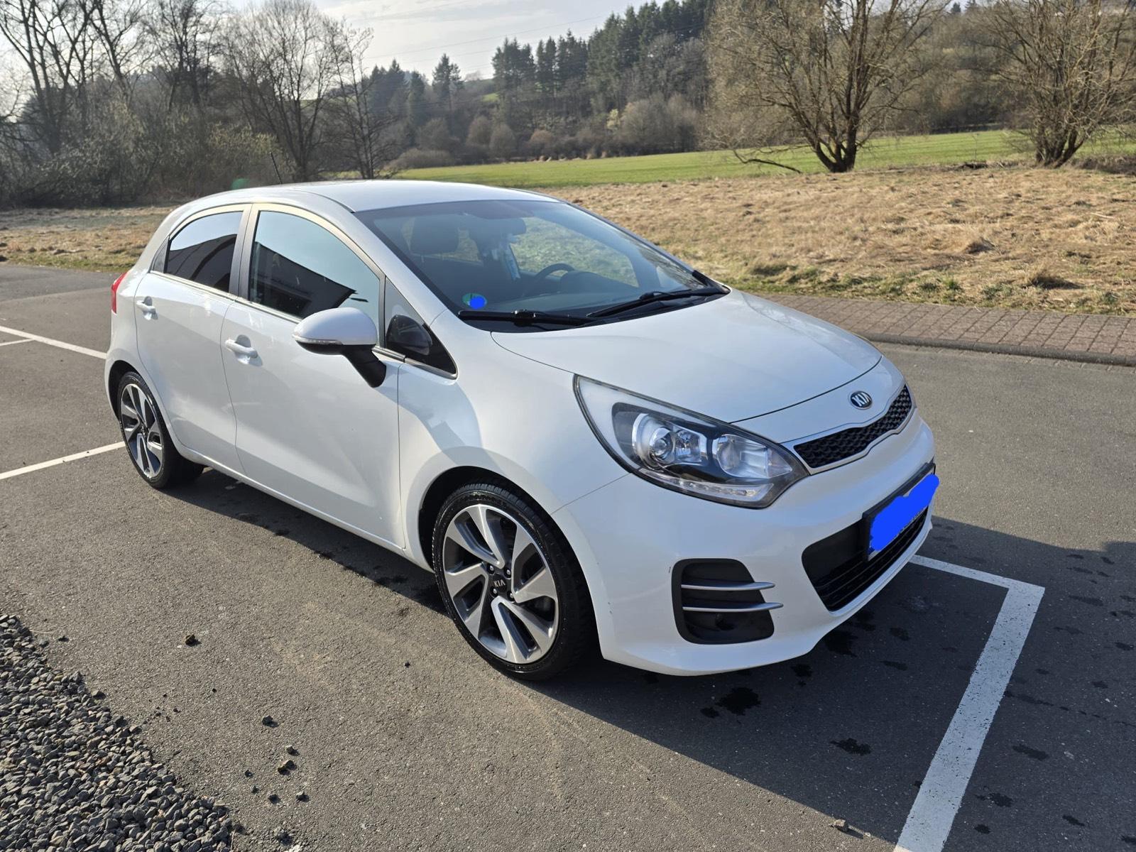 Abbildung des Autos Kia Rio III 2015 1,4