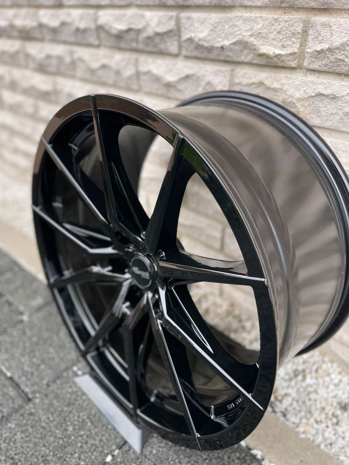 20zoll Felgen 5×114.3 Tesla Model Y Performance AWD in Kassel