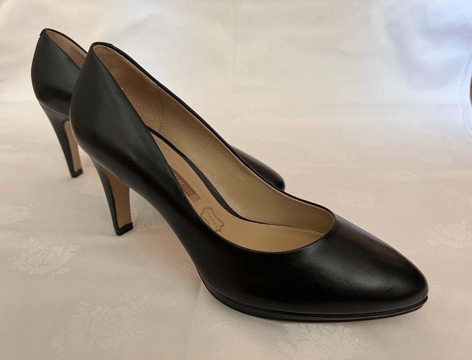 Pumps von Buffalo London in Größe 38 - neuwertig in München