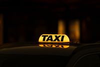 Suche  Taxifahrer für Nachtschicht, Köln Köln - Höhenberg Vorschau