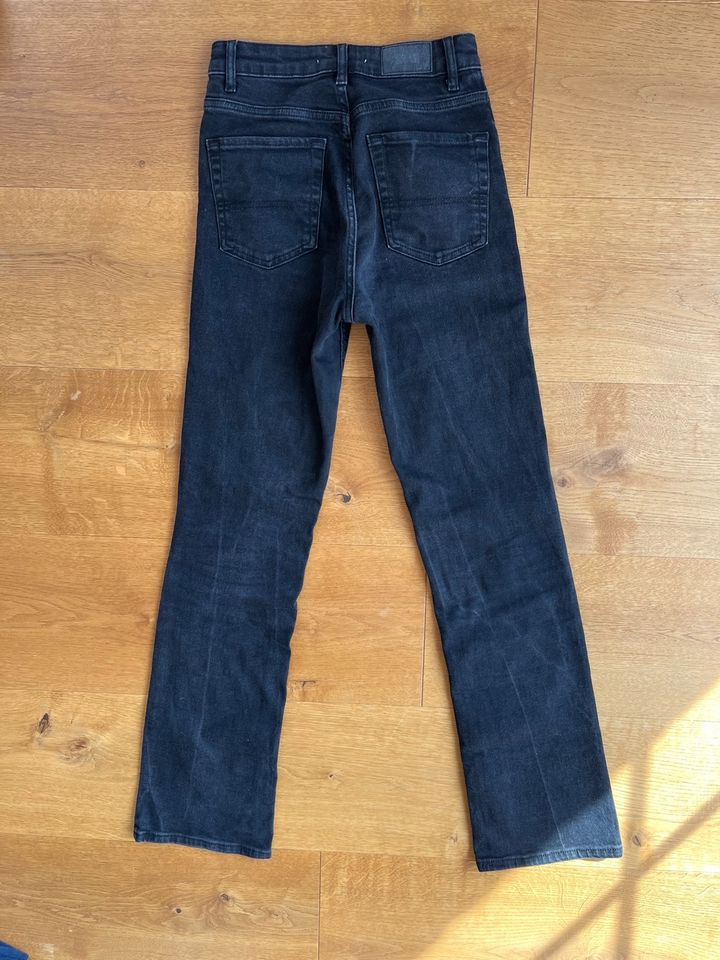 ❤️ STRADIVARIUS Jeans Straight Leg Gr.34 in Mülheim (Ruhr)