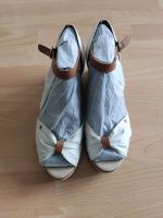 Tommy Hilfiger Damen Schuhe Sandalen mit Keilabsatz Gr 42 Nordrhein-Westfalen - Meerbusch Vorschau