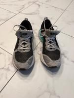 Nike Infinite React Gr. 38,5 Laufschuhe Saarland - Ensdorf Vorschau