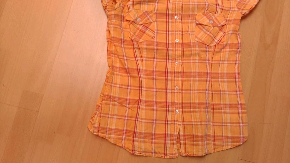 3 Damen Blusen Hemden Gr.34/36 XS Oberteile orange, rosa, lila in Hameln