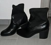 Asos Design Wide Fit Stiefel Stiefeletten blockabsatz gr 9 42,5 Sachsen - Oelsnitz / Vogtland Vorschau
