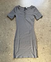 Kleid Divided H&M rosa/ beige/ schwarz/ weiß gestreift, Größe 36 Hessen - Beselich Vorschau