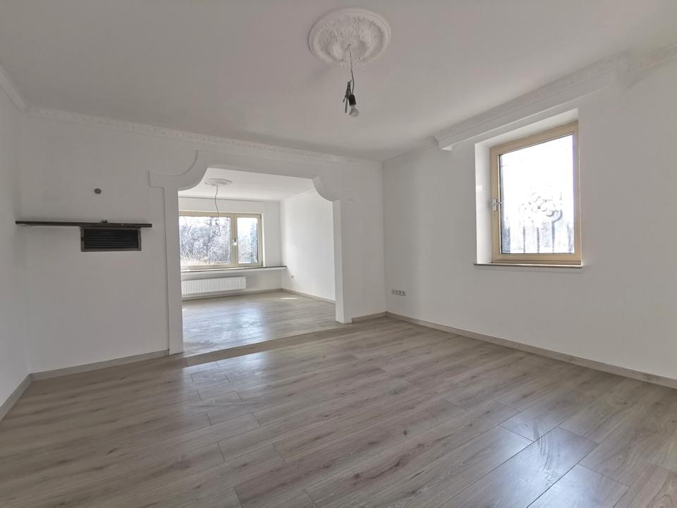 Doppelhaushälfte in 56462 Höhn! Heizung neu! Bäder neu! in Höhn