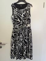 schwarz weißes Kleid von ESPRIT Größe 36 Aachen - Eilendorf Vorschau