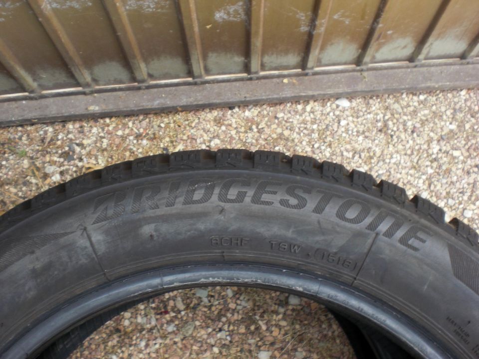 2 x 205/55/17 XL 95H Bridgestone Winterreifen.Profil 8mm in Heusweiler