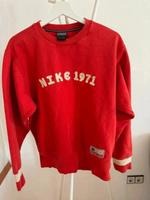 Nike unisex Pullover rot Größe S top Zustand Bayern - Horgau Vorschau