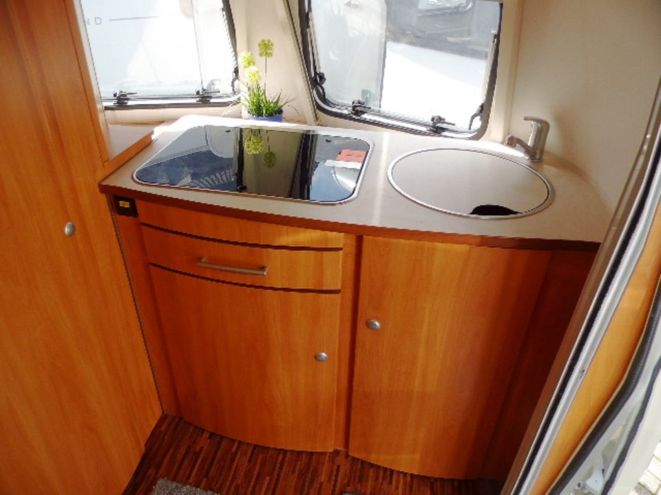 Hymer Eriba Touring Triton 420GT Mover Längsschläfer WC in Herford