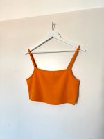 NEU kurzes Crop Top Oberteil Spaghetti Träger orange Frankfurt am Main - Innenstadt Vorschau