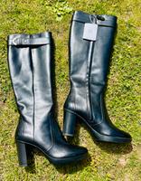 Stiefel Damen Echtleder schwarz Geox Gr. 35 NEU Dresden - Gompitz Vorschau