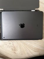 iPad 8 Genaration 128GB mit Hülle und schutzfolie Frankfurt am Main - Hausen i. Frankfurt a. Main Vorschau