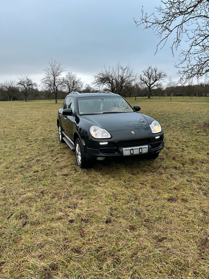 Porsche Cayenne 4.5 V8 in Ötisheim