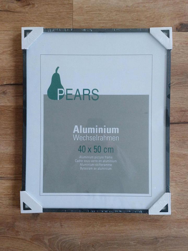 14x Bilderrahmen aus Aluminium 40x50cm in Frohburg