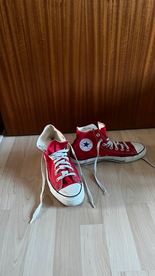 Chucks * Converse * Gr. 42 * rot in Husum