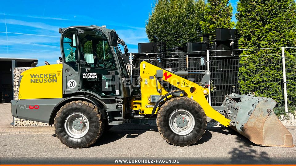 Wacker Neuson WL60 mit Klappschaufel nur 865 Bh, BJ 2019 Radlader in Hagen