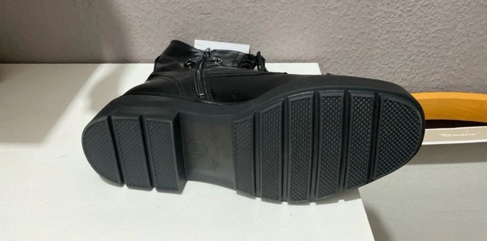 Tamaris Damenstiefel mit Tasche Boots, schwarz, Größe 41 NEU in Nürnberg (Mittelfr)