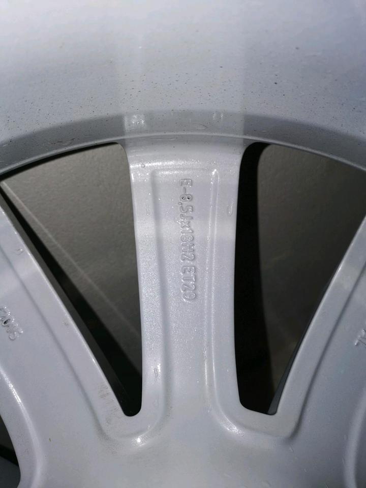 2x Felgen Audi 18Zoll 5x112 A5 S5 F5 A4 S4 B9 8W  8W0601025AL in Althengstett