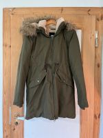 Umstandsjacke Tragejacke Parka M 38 Khaki Love2wait Nordrhein-Westfalen - Plettenberg Vorschau