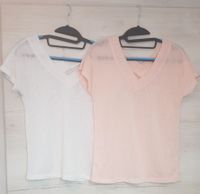 2 leichte T-Shirts / Tops Frühjahr / Sommer / apricot / wollweiß Sachsen - Thum Vorschau