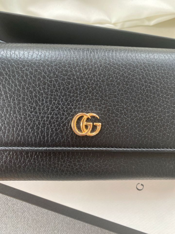 Gucci Portmonee schwarz GG Marmont Continental in Celle