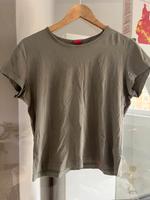 Grünes T-Shirt Sachsen-Anhalt - Halberstadt Vorschau