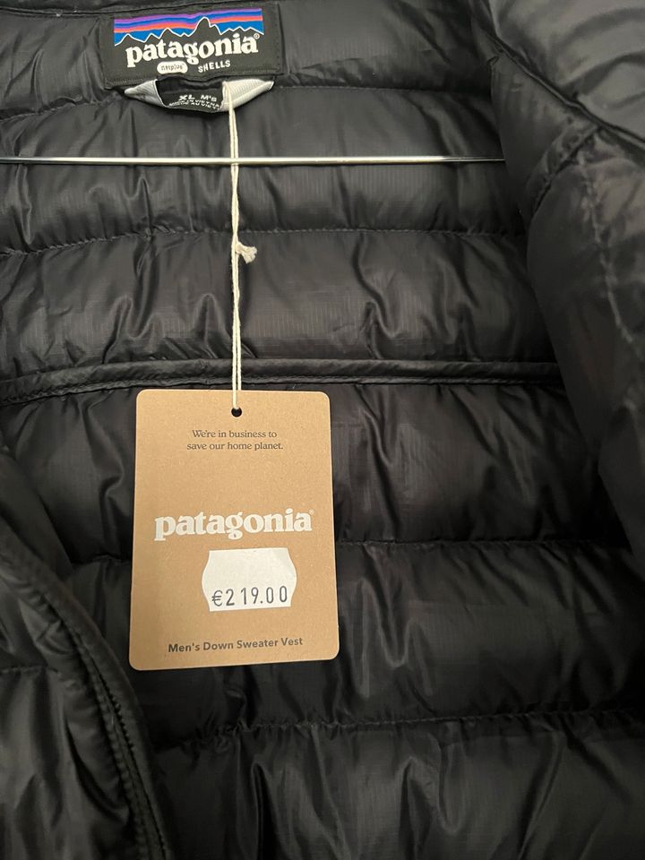 Patagonia Down Sweater Vest Mens Weste NP 219€ in Berlin