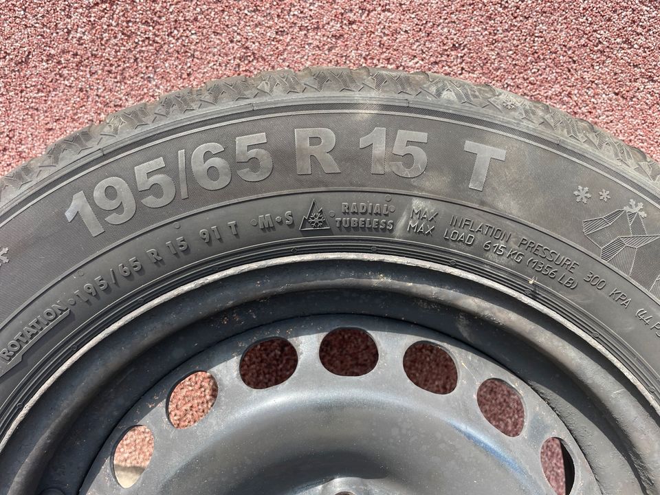 Semperit Winterreifen 195/65 R 15 91 T auf Stahlfelgen in Eschbach (bei Nastätten)