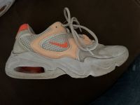 AirMax Gr.42 Nike  Sneaker Original weiß orange Niedersachsen - Zeven Vorschau