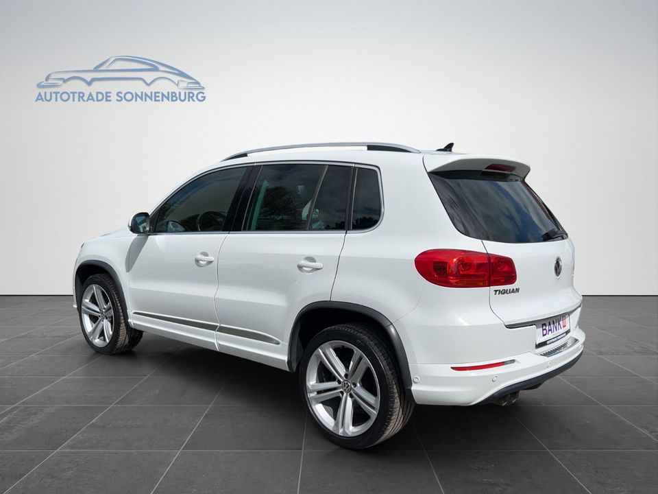 Volkswagen Tiguan BMT 4Motion/RLINE/NAV/KAMER/PANORAMA/BIXE in Mehlingen