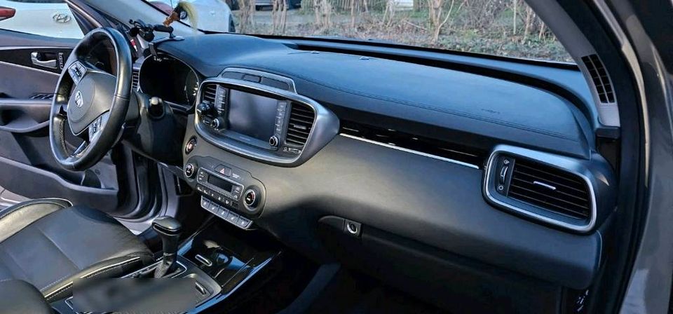 Kia Sorento 2.2 CRDI 4WD GT-line  1 Hand  Voll ausgestattet in Dortmund