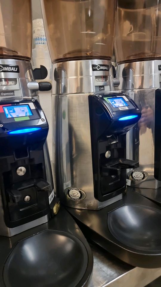 Kaffeemühle Espressomühle Mahlkönig  La Cimbali  Faema Siebträger in Kempten