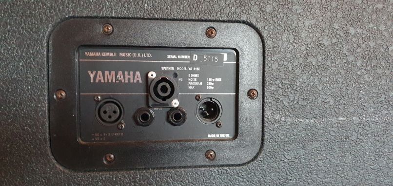 1 Paar Yamaha PA-Boxen YS315E mit Stativ in Erfurt