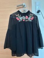 *NEU* Bluse Damen schwarz mit Blumen (Gr.S) Nordrhein-Westfalen - Geseke Vorschau