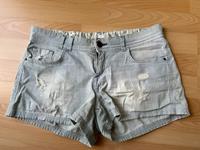 Jeansshorts / kurze Jeanshose Bayern - Wartenberg Vorschau