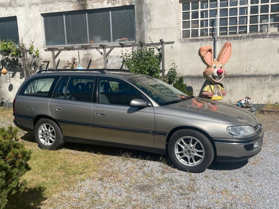 Opel Omega B vor Facelift Türgriff innen Blende Türverkleidung in  Nordrhein-Westfalen - Hagen, Ersatz- & Reparaturteile