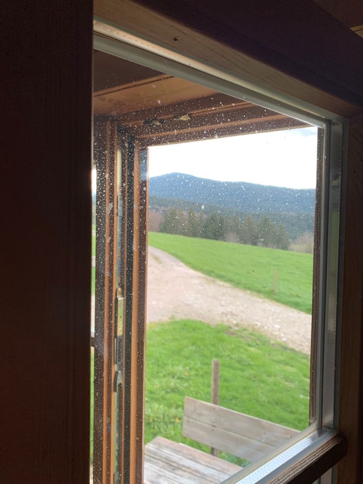 Professionelle Fensterreinigung, Fensterputzer im Oberland in Hausham