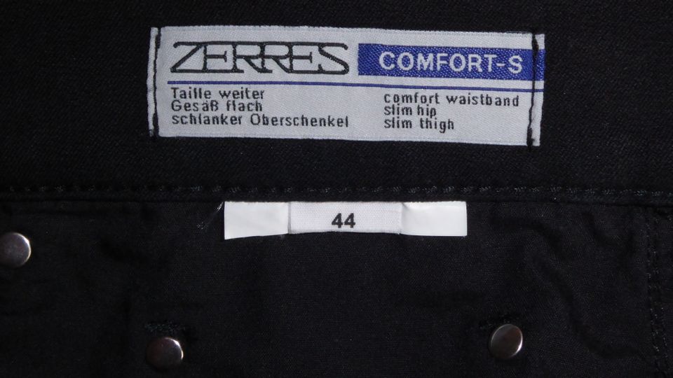 Zerres Cora Damen Jeans Hose, schwarz, Gr. 44, wie NEU in Fröndenberg (Ruhr)