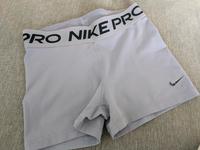 Nike Pro Gr S Shorts kurze Hose ( 32 34 ) Bayern - Herzogenaurach Vorschau