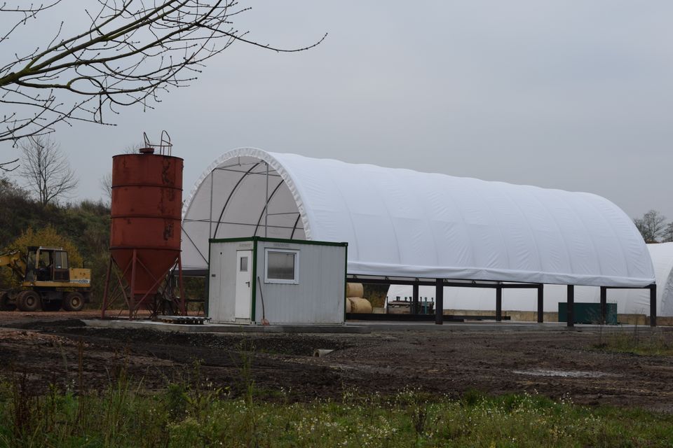 Rundbogenhalle Zelthalle 10x9x4,5m Landwirtschaft Statik 750PVC in Rodeberg