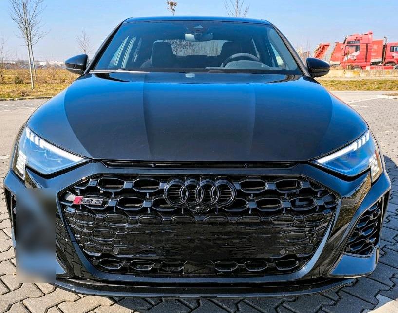Abbildung des Autos Audi RS3 8Y Limo VOLL Ke…