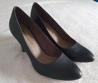 Neu Tamaris Damen Pumps High Heels Klassisch Schwarz Gr.40 Baden-Württemberg - Esslingen Vorschau